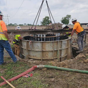 Ameren Coffeen-Roxford T-Line_500-2025-05-15_05_19-IMG_2025_818-1000x1000 Construction workers build the foundation for an electrical line